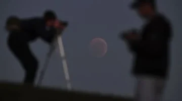 مواعيد ظواهر خسوف القمر المرتقبة خلال أربع سنوات مقبلة وفق الحسابات الفلكية